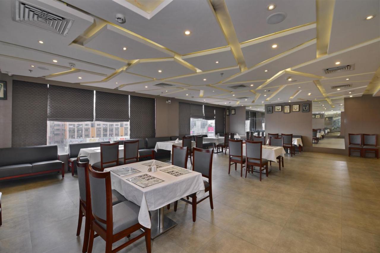 加尔各答 Vaccinated Staff - Capital O 7899 Casa酒店 外观 照片